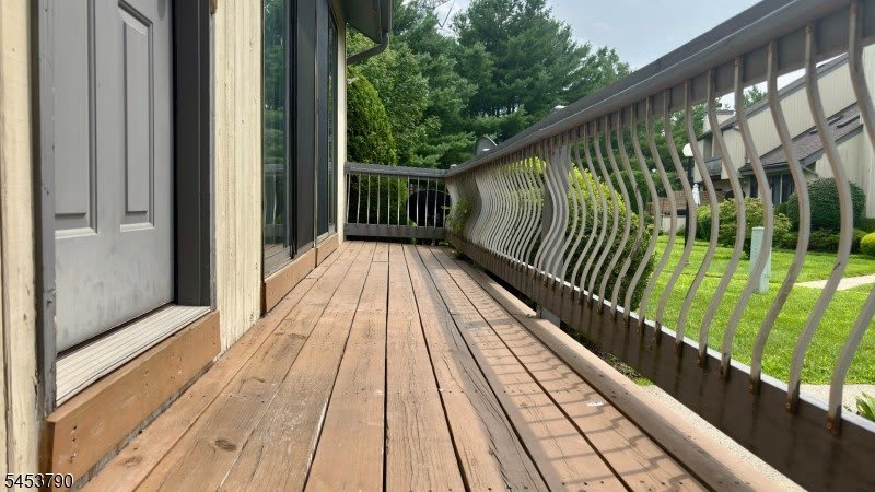 12 Spencer St – photo 2