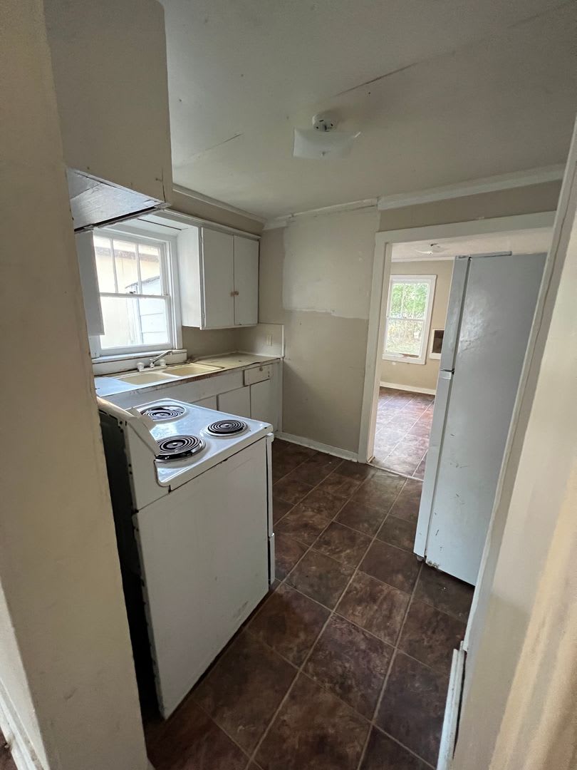 3 Bed 1 Bath – photo 5