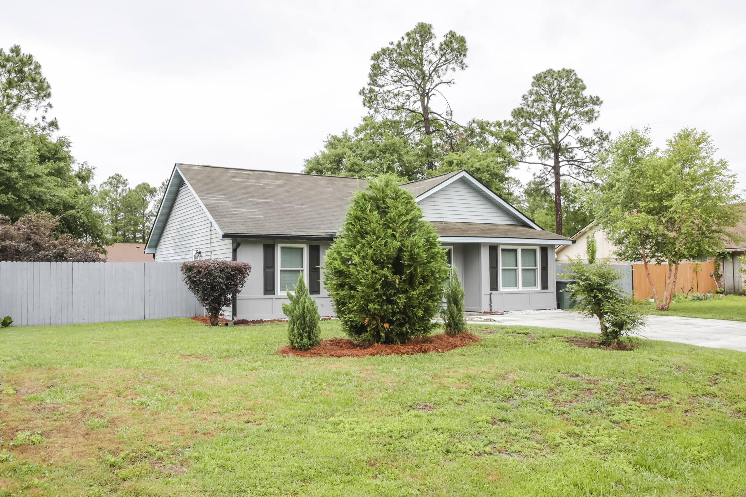 607 Scott St – photo 3