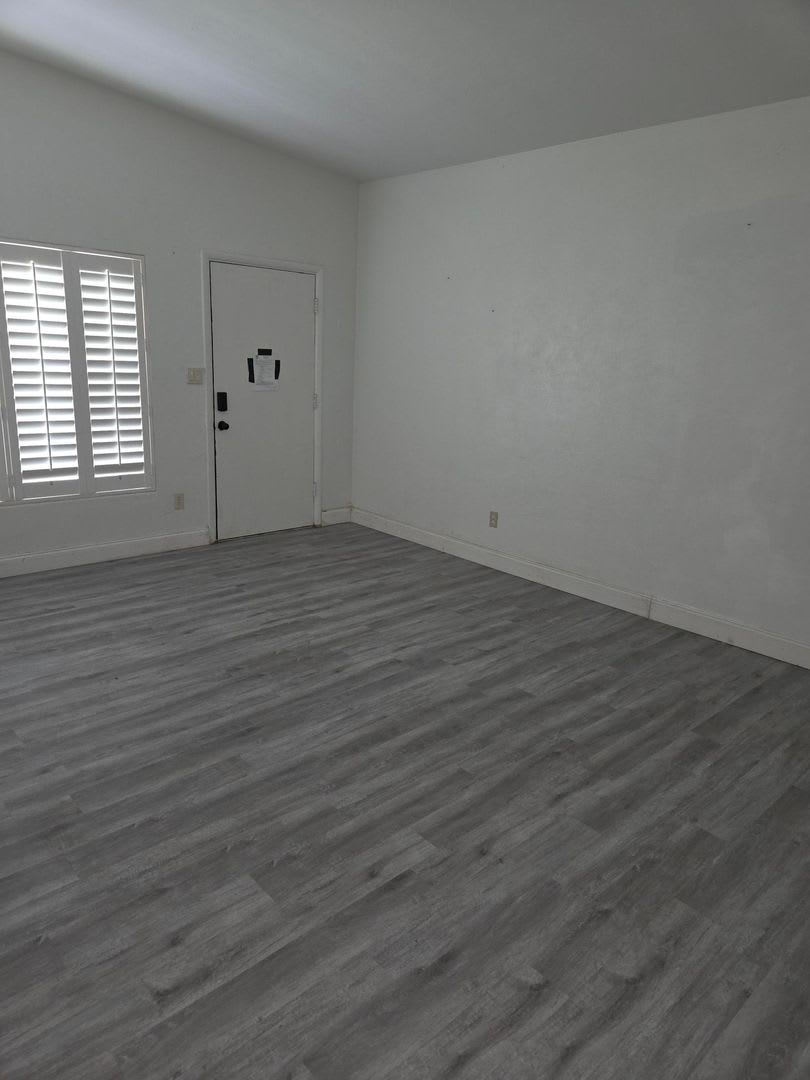 3-Br 2-Baths – photo 4