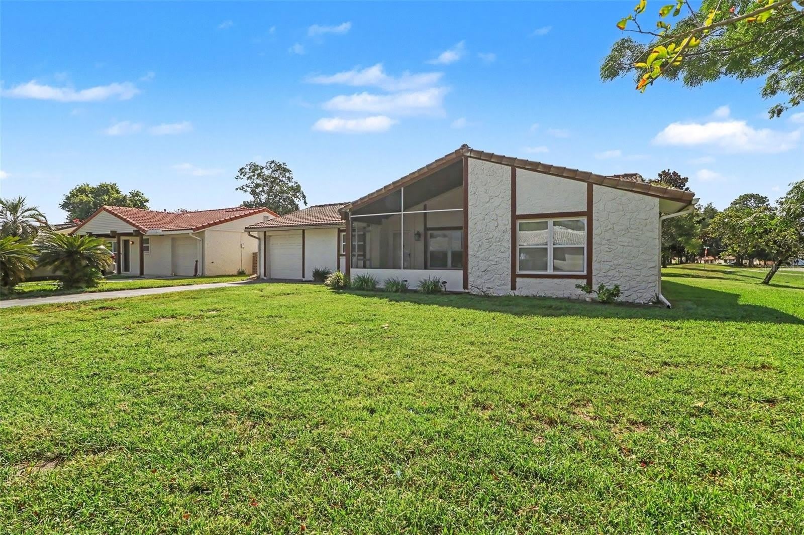 10157 Bluff Court – photo 2