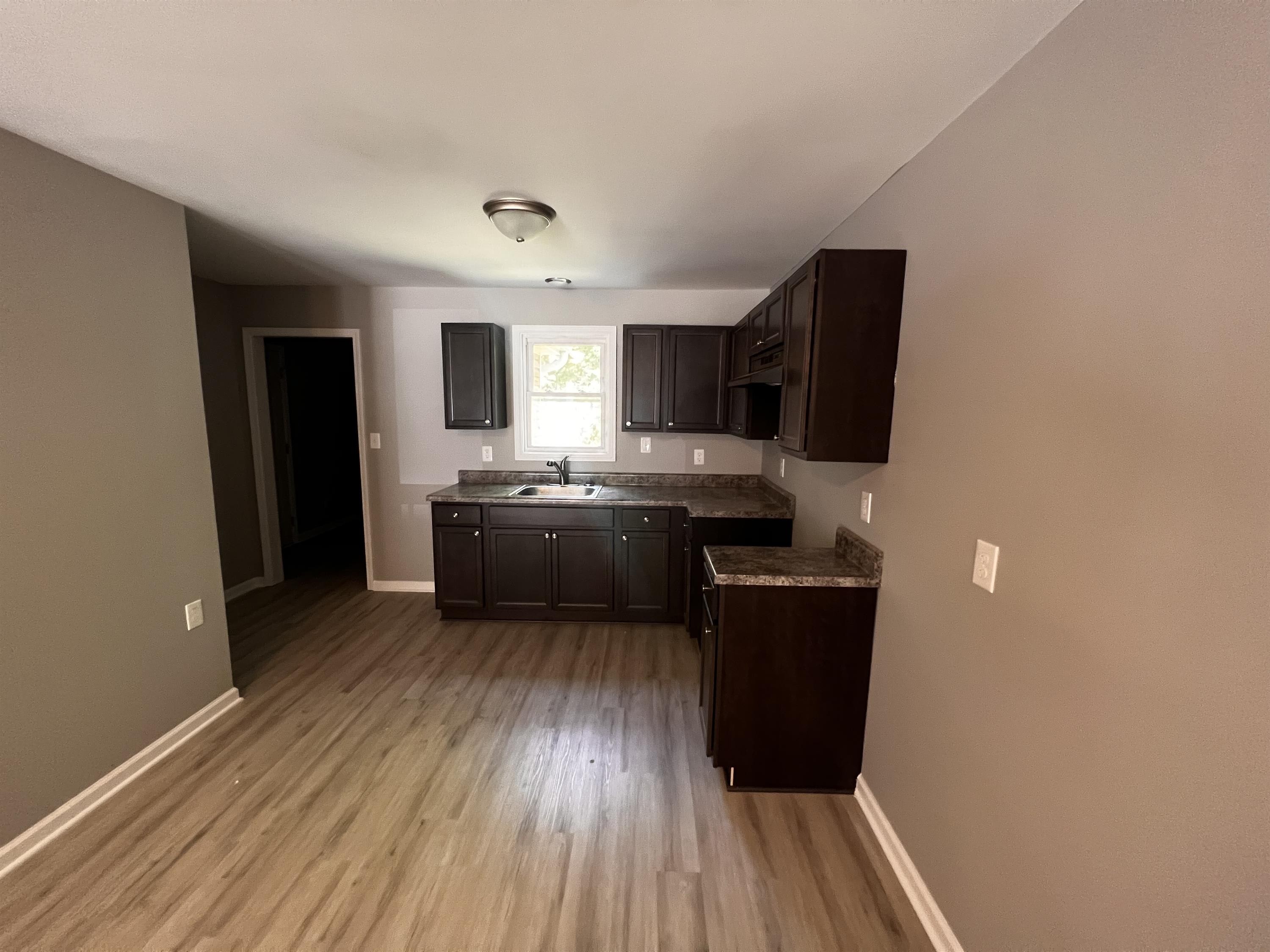 115 South Fowler Avenue – photo 3