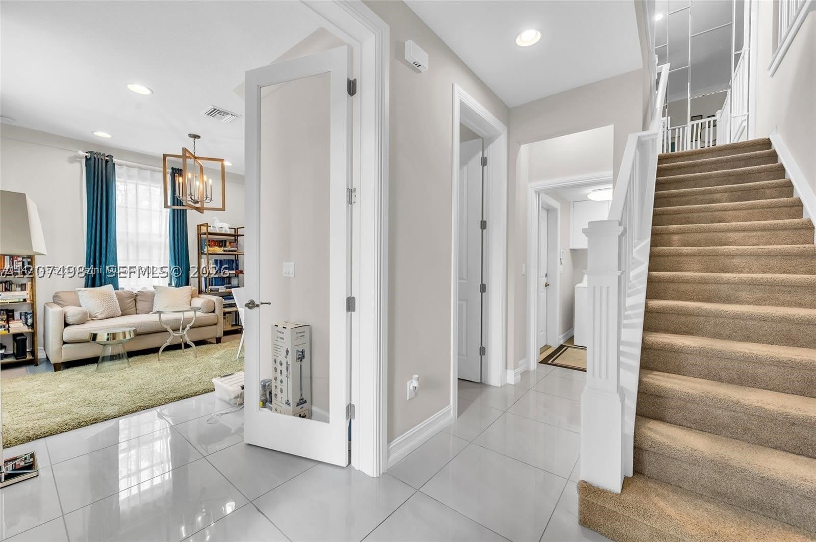 10226 Akenside Dr – photo 4