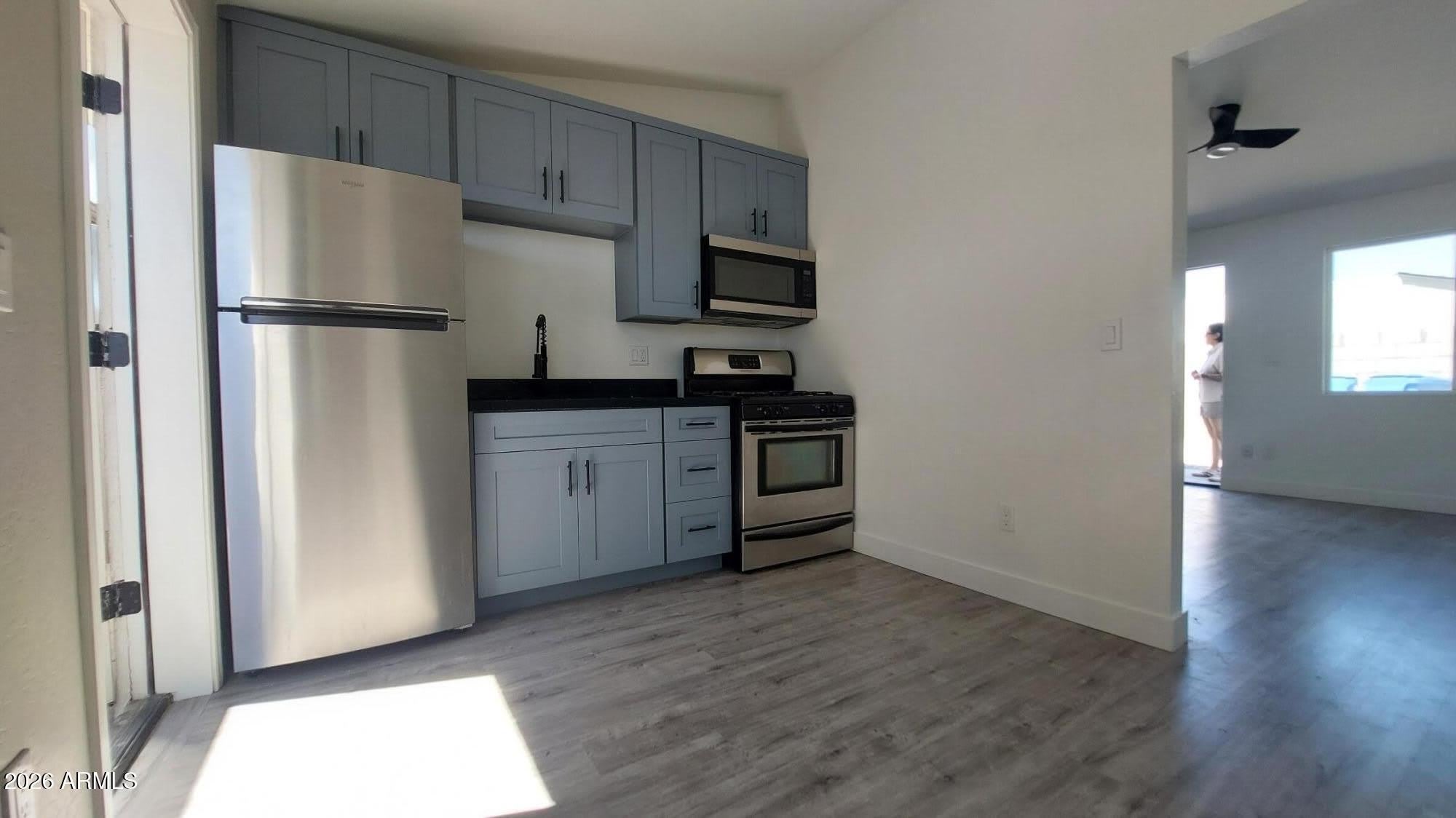 1917 E Monroe Street – photo 5