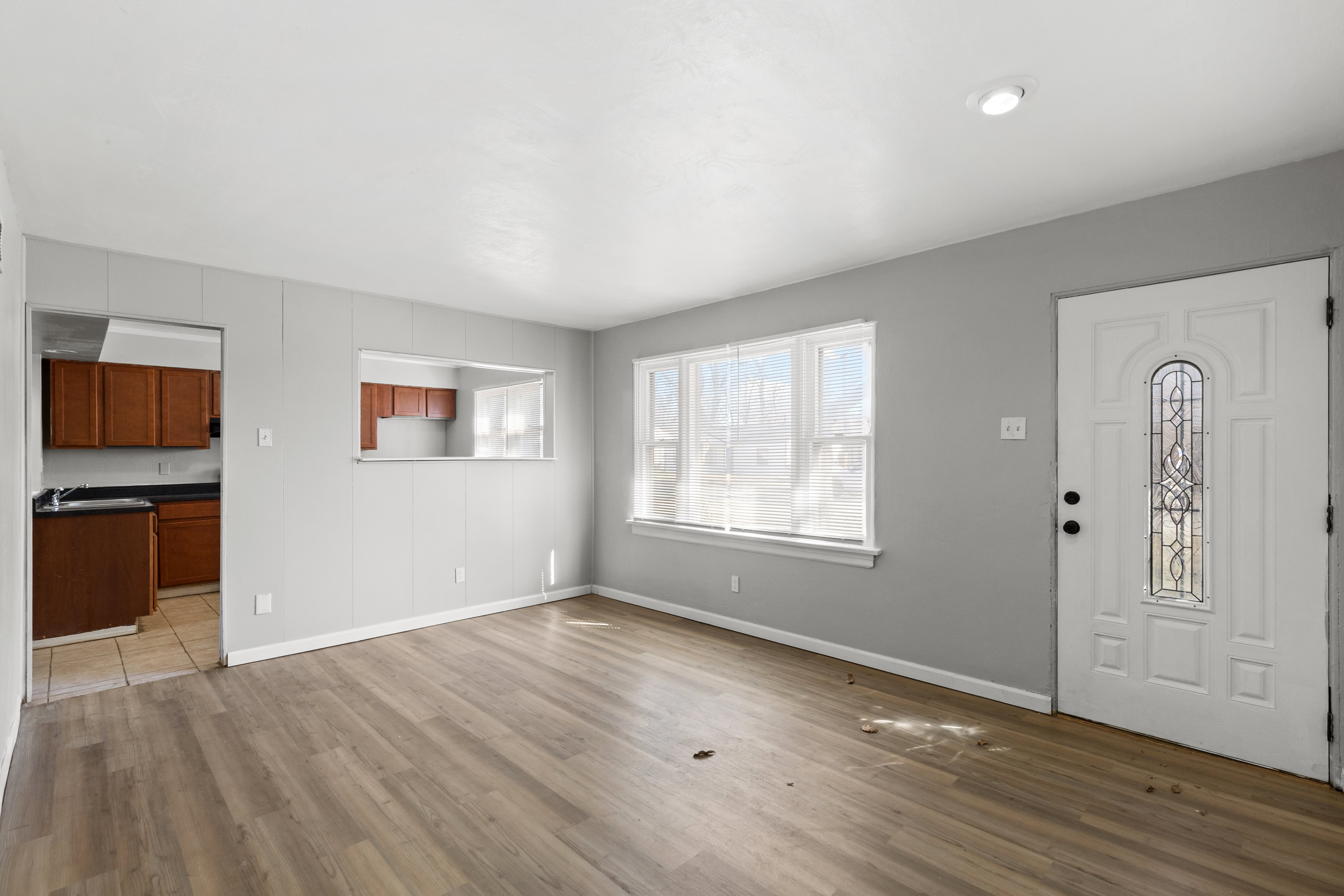 1631 Nemnich Ave – photo 4