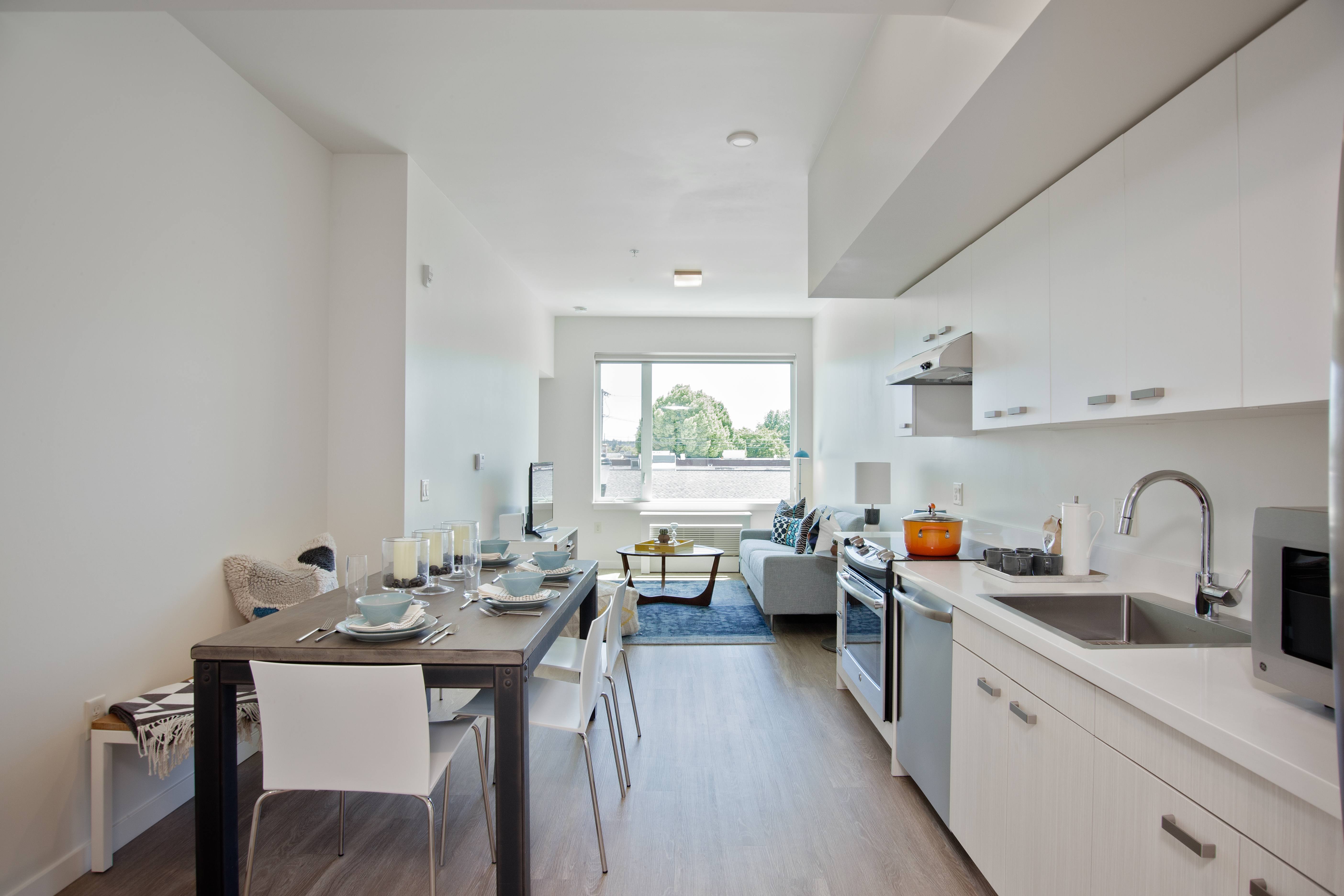 Westline – photo 1