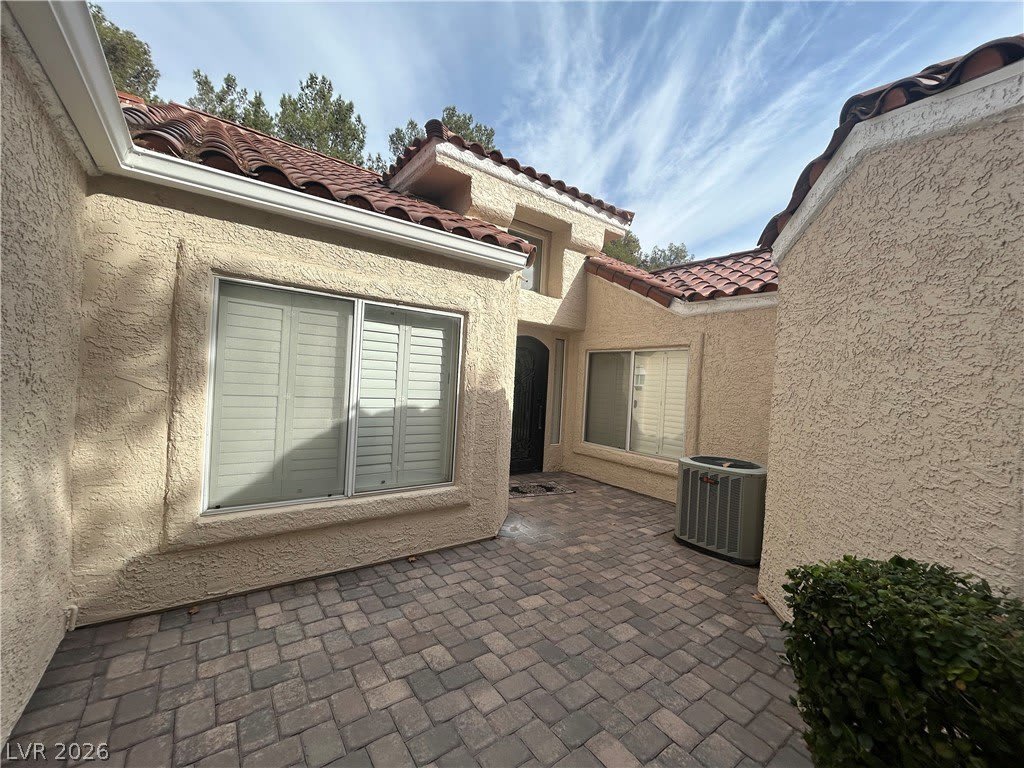 7060 Big Springs Court – photo 3