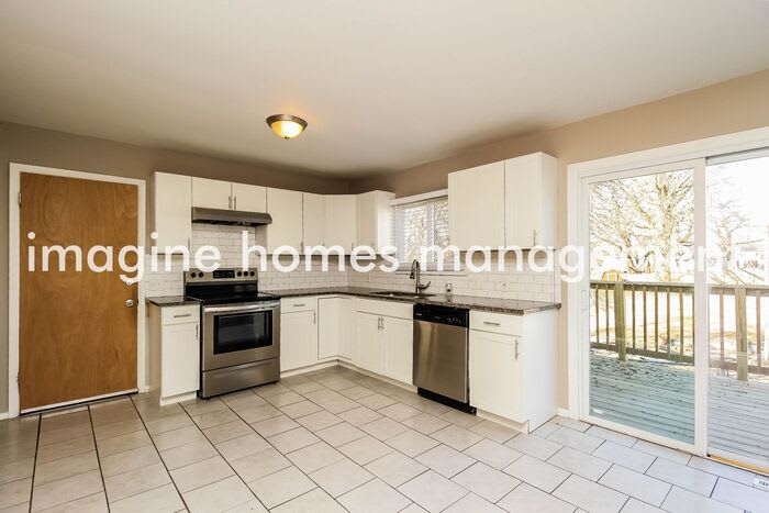 408 Northwest 80th Street – photo 5