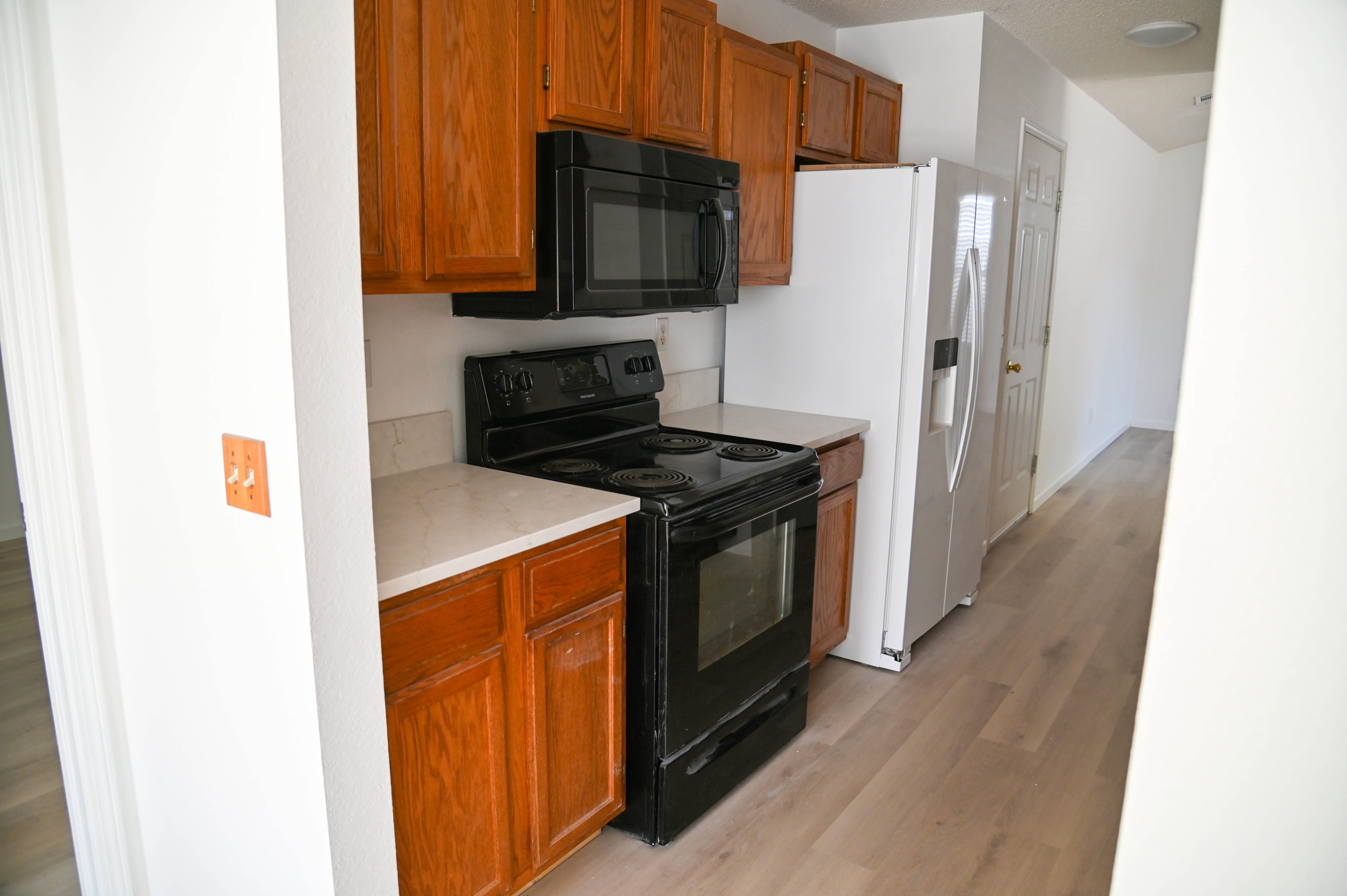 1602 Parkview Place – photo 3
