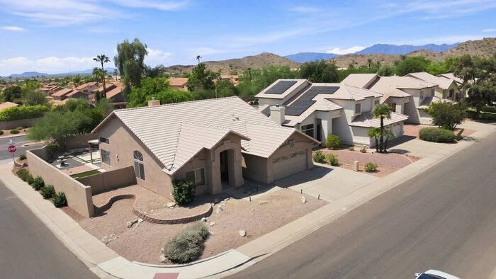 2933 East Verbena Drive – photo 3