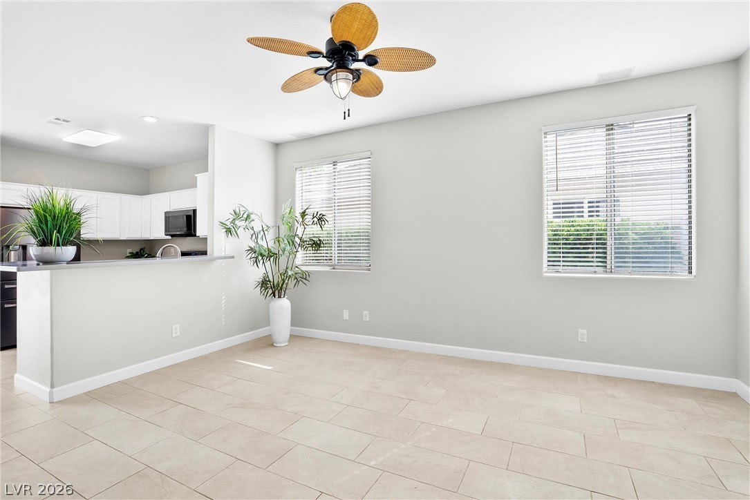 8824 Iron Hitch Avenue – photo 5