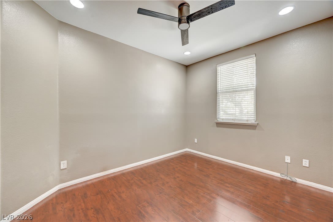 4421 Desert Home Avenue – photo 5