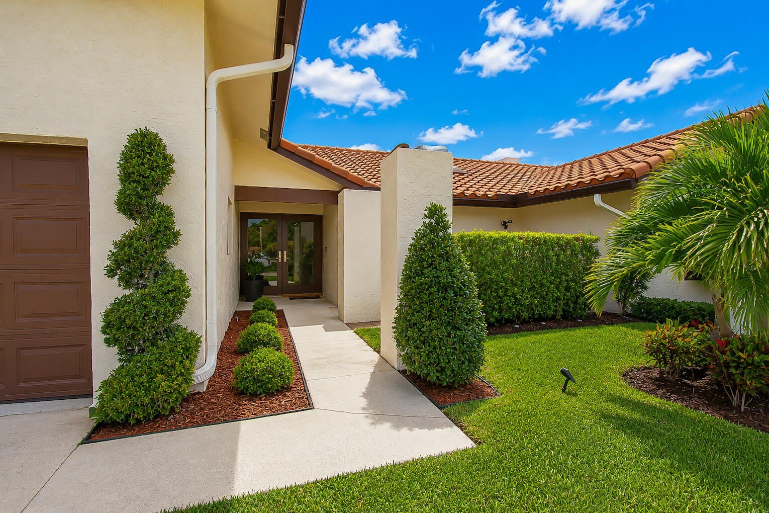 22209 Morning Glory Terrace – photo 4
