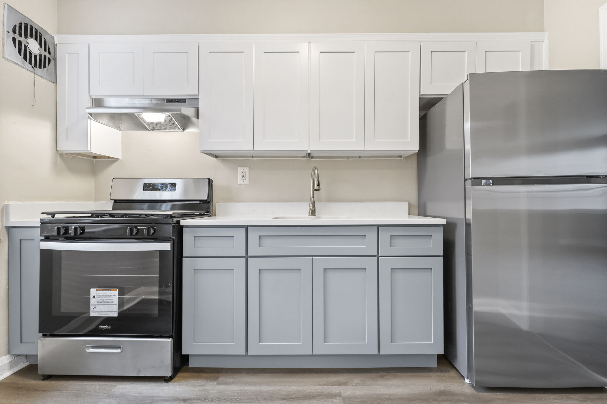 Loch Raven Village Apartments – photo 2