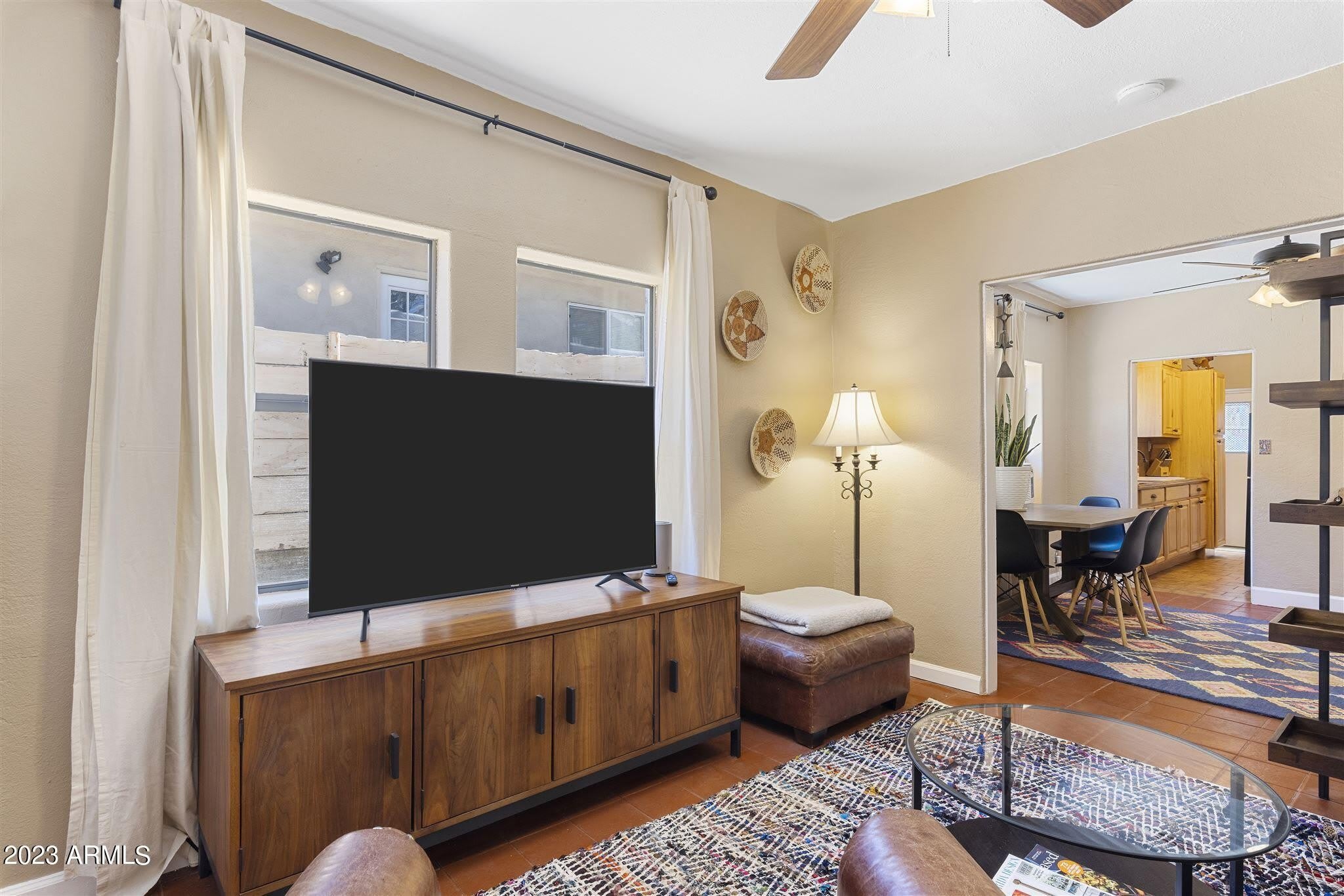 188 S ADONIS Avenue – photo 4