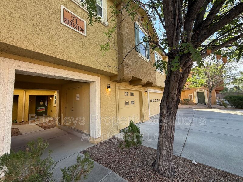 601 Menaul Blvd Ne – photo 2