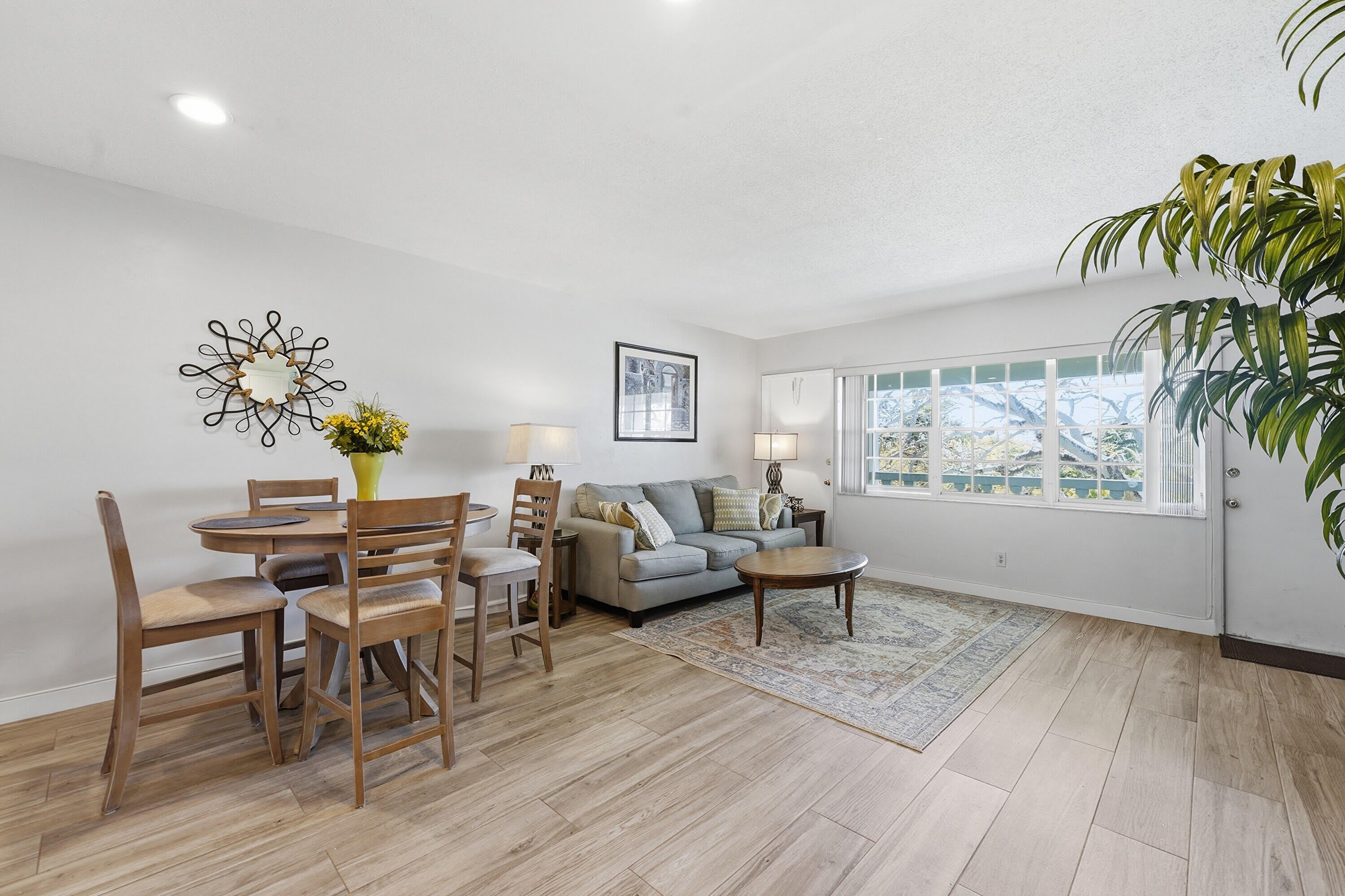 5208 Ne 24Th Terrace – photo 4