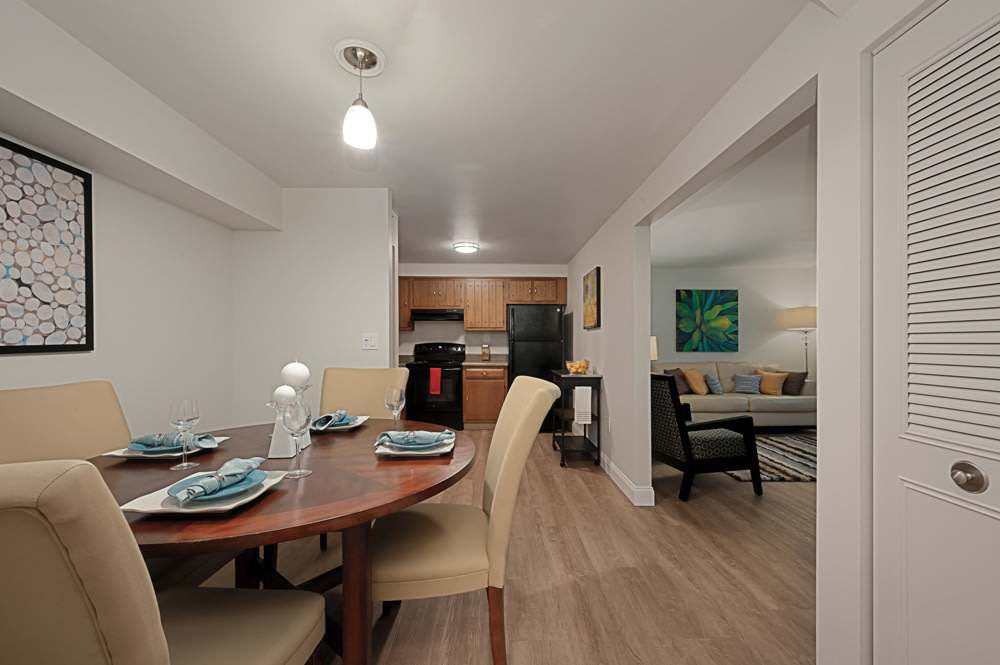 Williamsburg Estates – photo 3