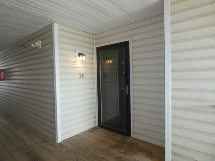 5501 Northeast 80th Terrace – photo 4