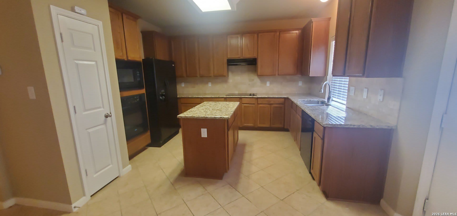 249 Nomad – photo 2