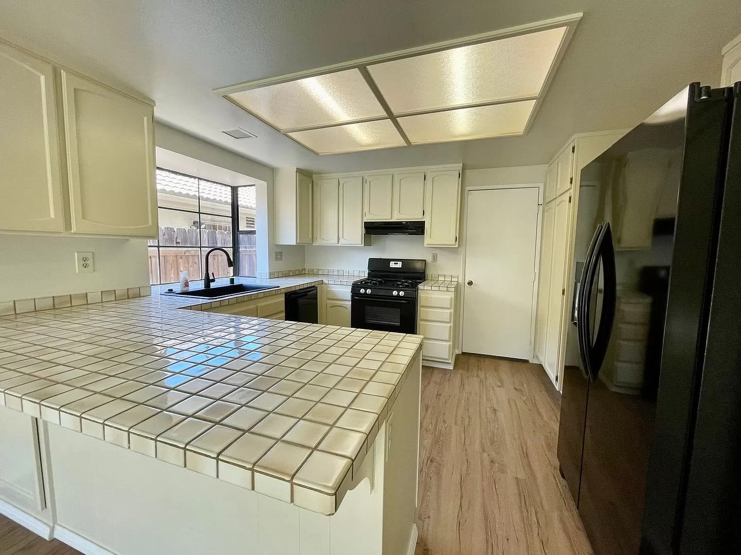 7573 Flower Meadow Drive – photo 5