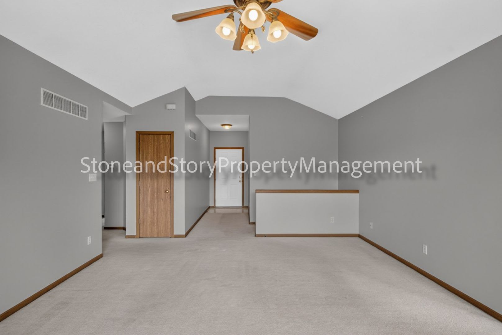 4 bedroom 3 bath in Washburn Rural School District – photo 3