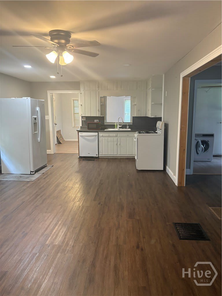 1387 Criswell Road – photo 3