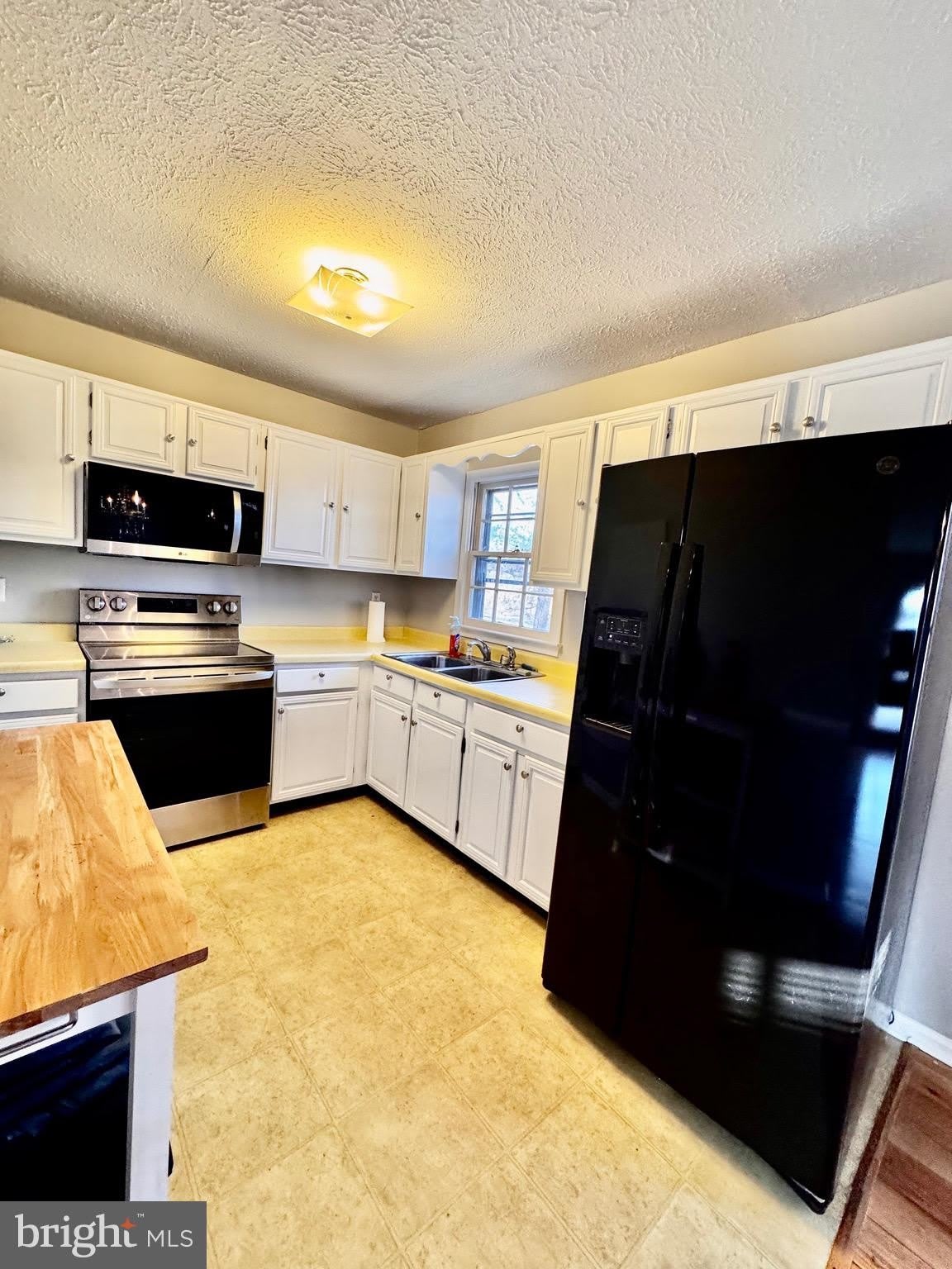 1112 OPEQUON Avenue – photo 3