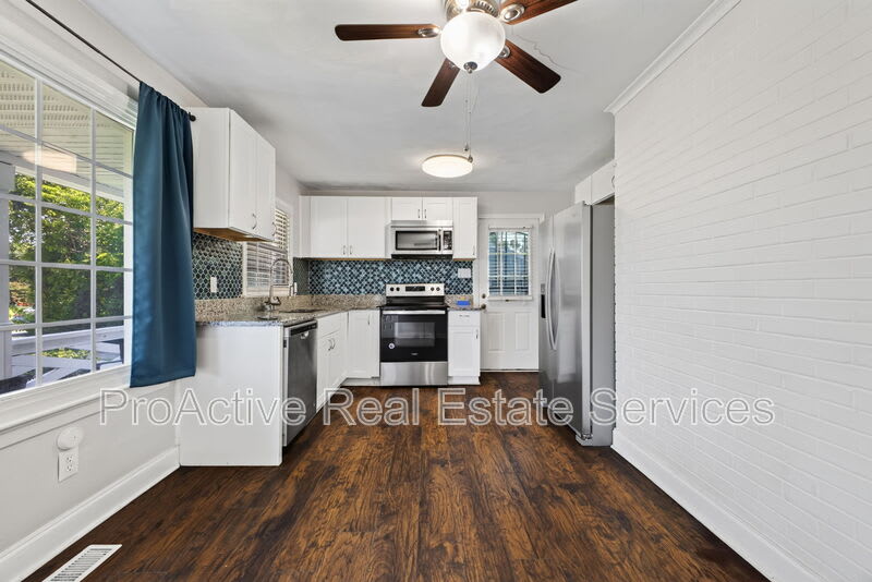 1821 Gildner Rd – photo 5