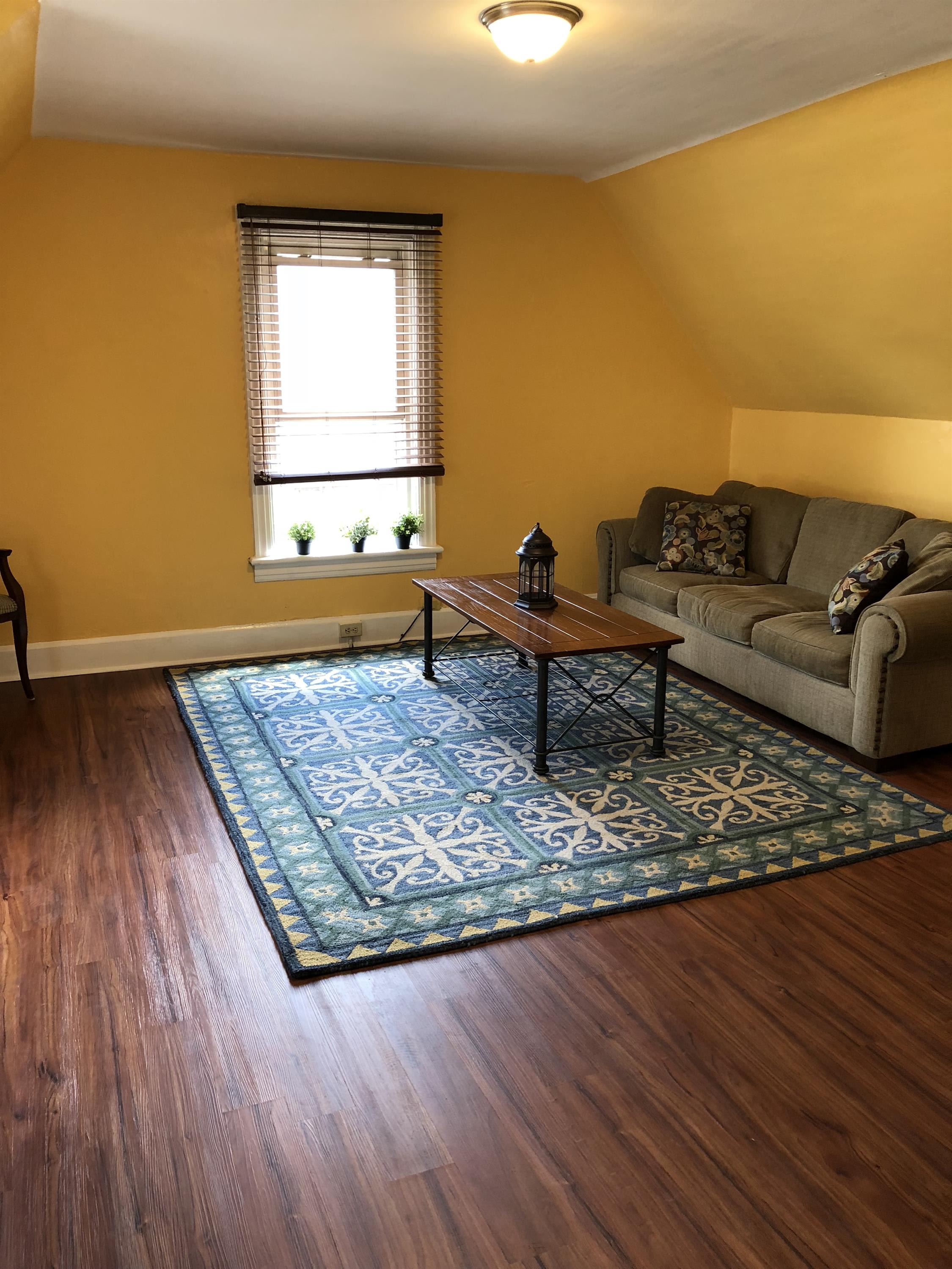 138 North 9th St, 1 – photo 1
