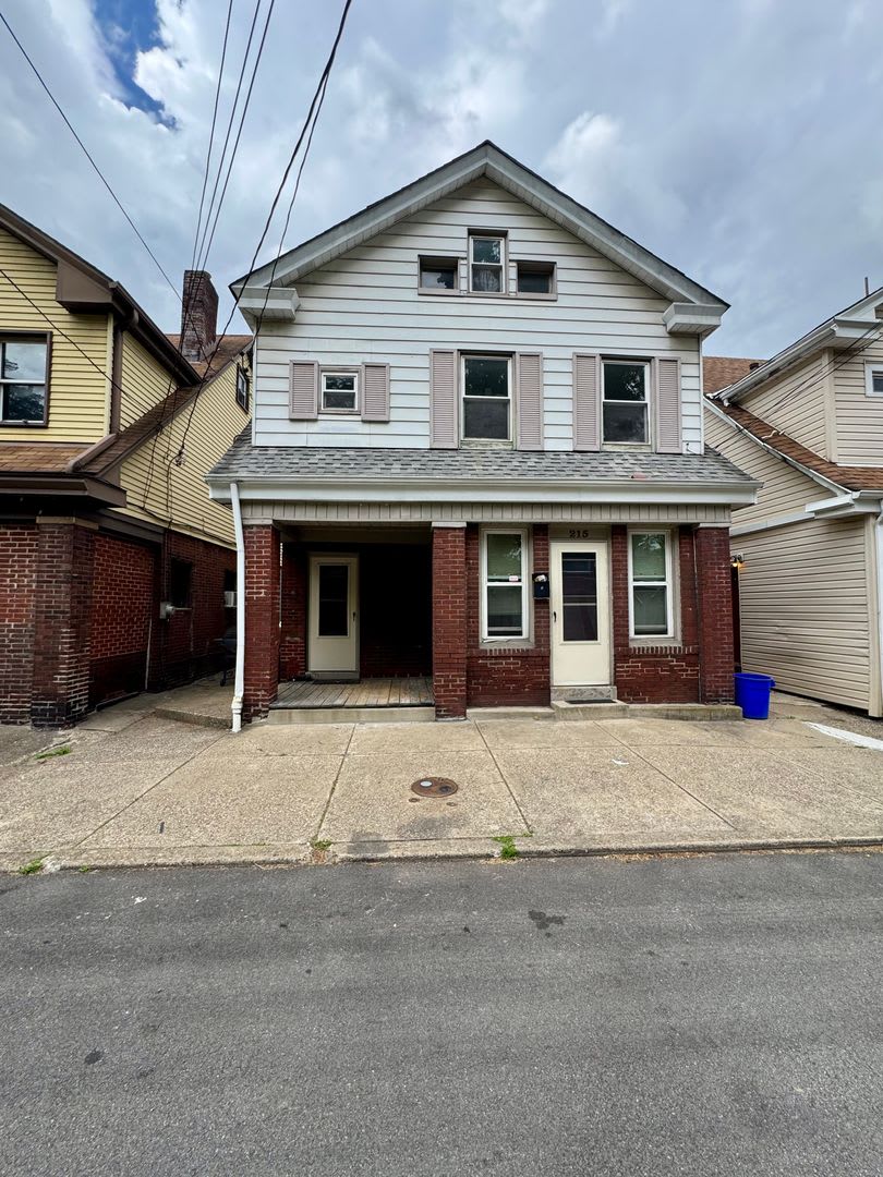 215 Spencer Avenue – photo 2