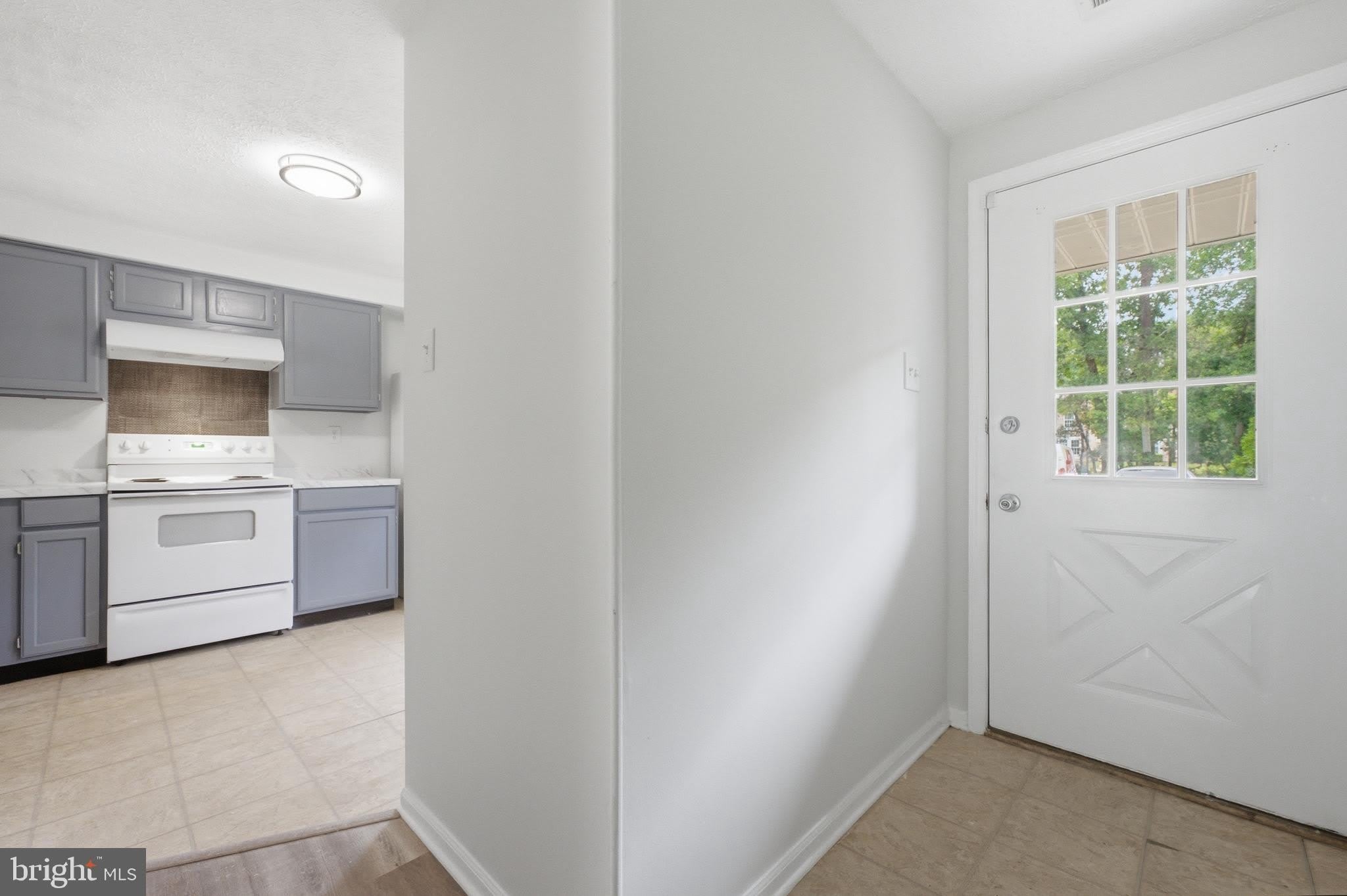 217 VISTA Court – photo 5