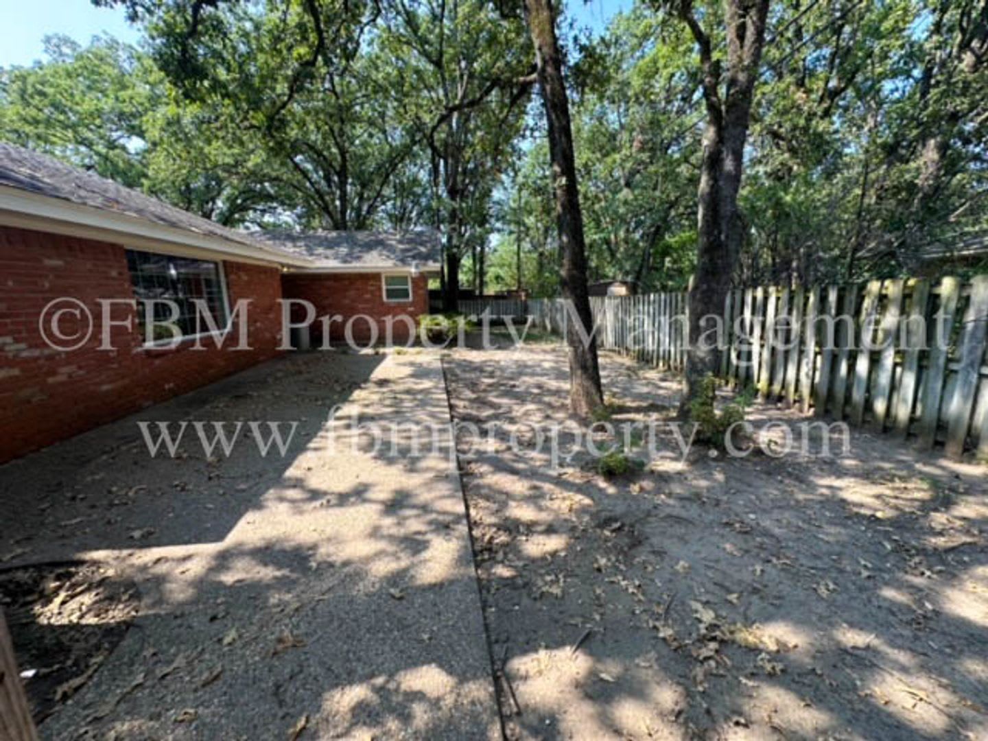 900 Dobbins Rd – photo 5
