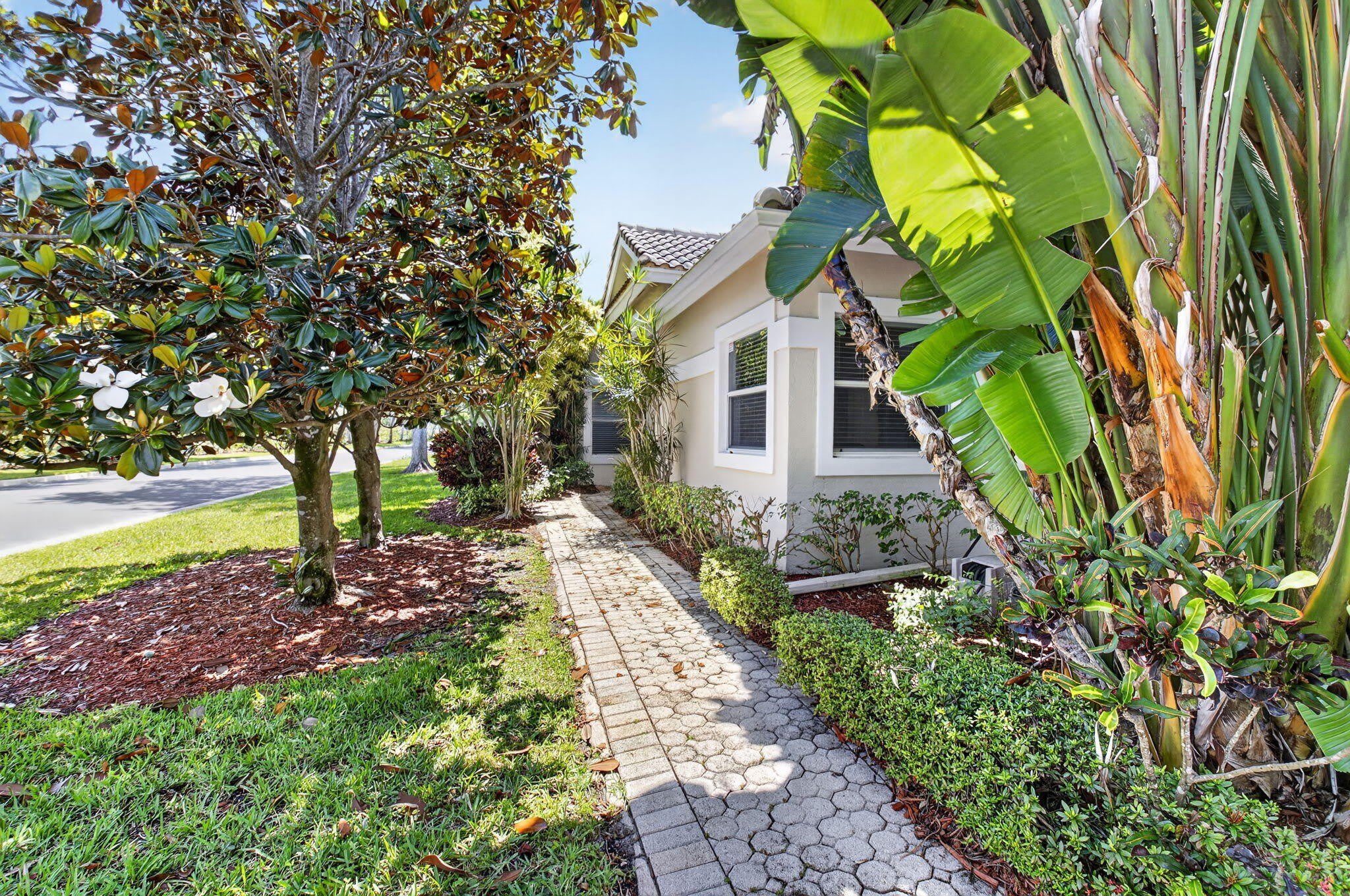 6694 NW 26th Way – photo 5