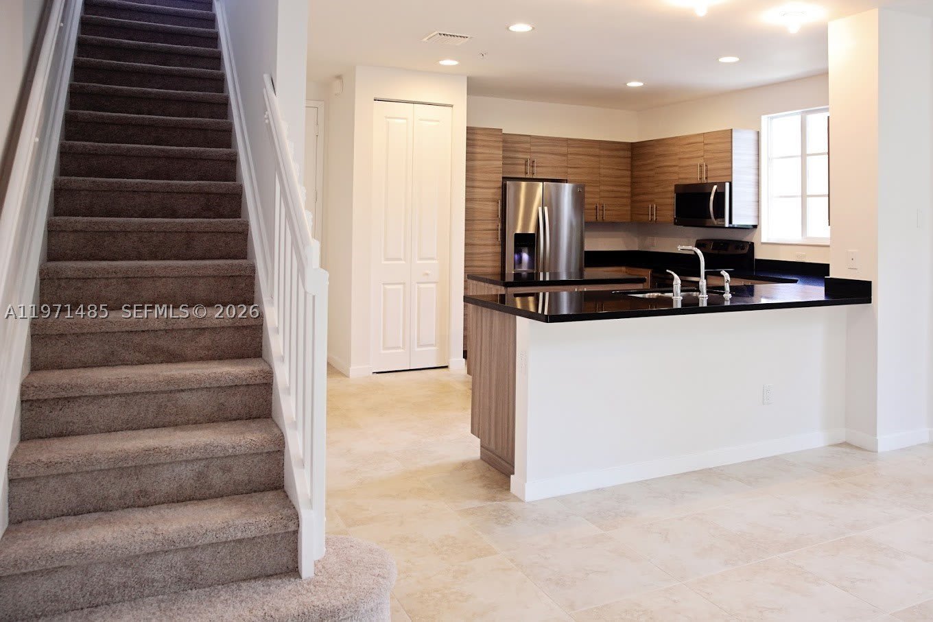 2844 SW 81 – photo 3