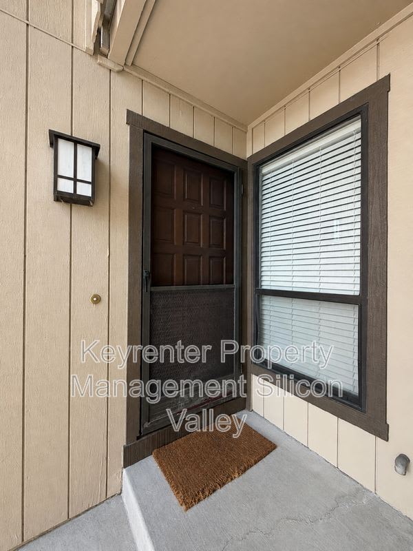 1418 Capurso Way – photo 2