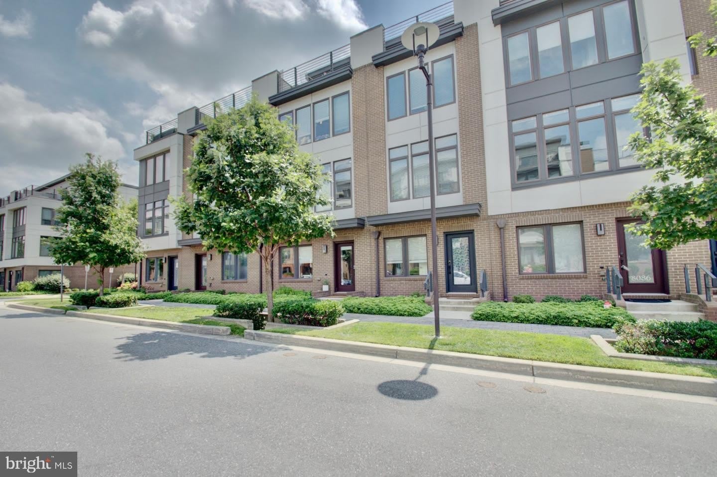 8078 TRIBECA – photo 1