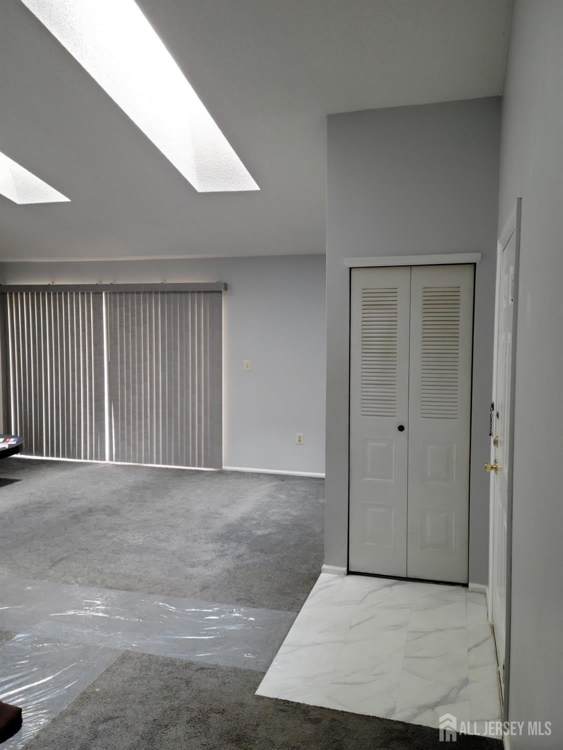27 Townsend Court – photo 2