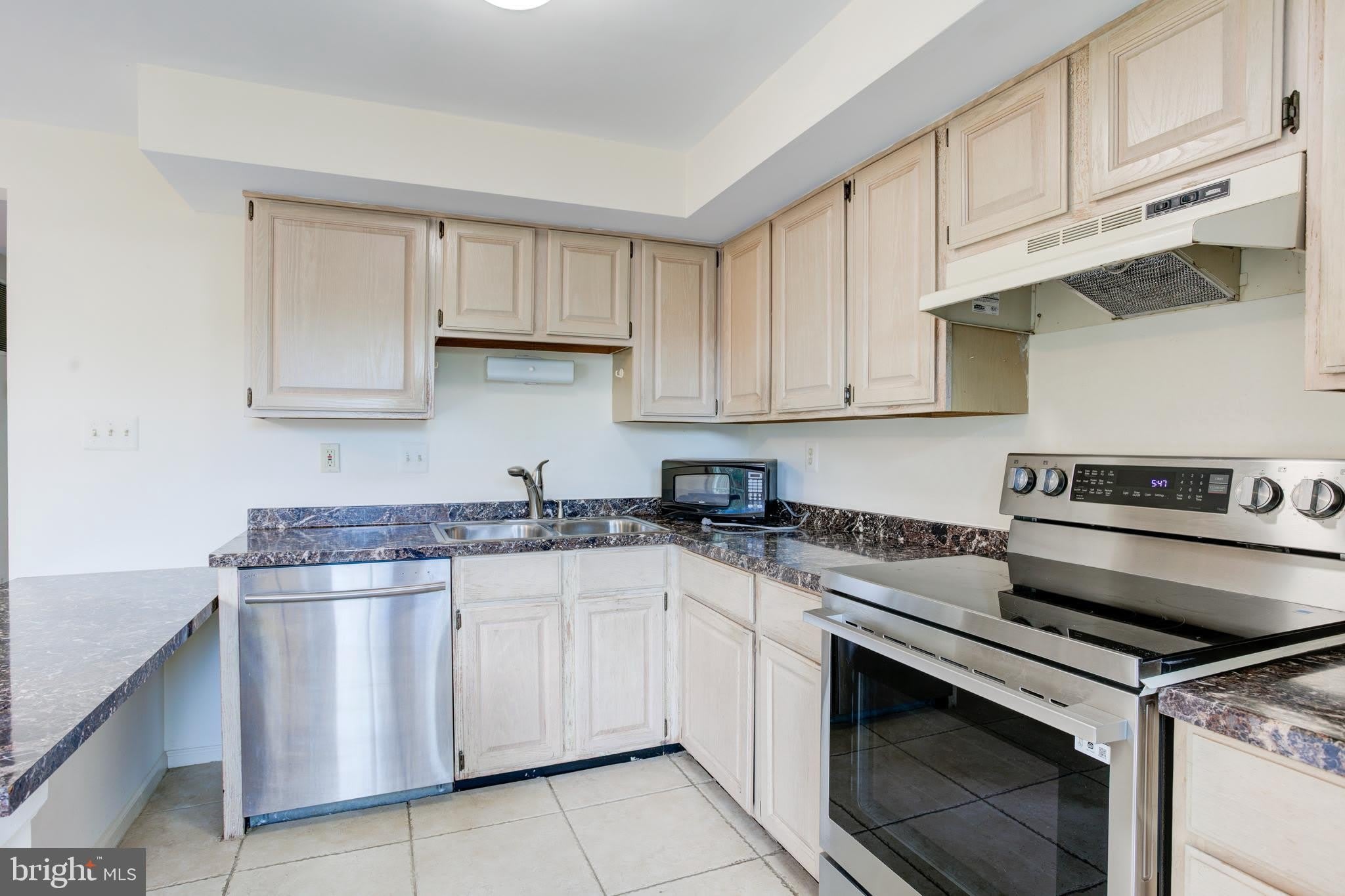 12830 EVANSPORT Place – photo 3