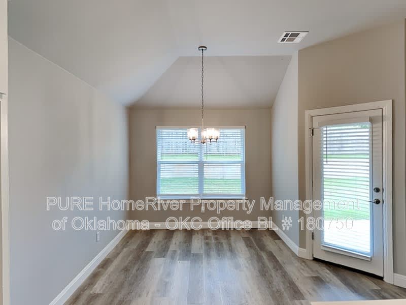 8705 Yassir Blvd – photo 4
