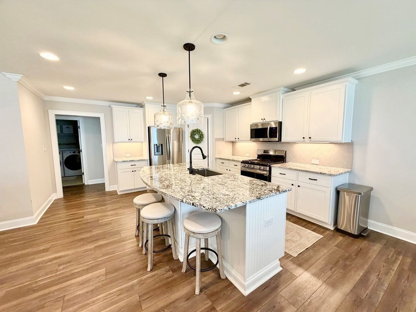 Beautiful 3/2 in Walters Branch – photo 5