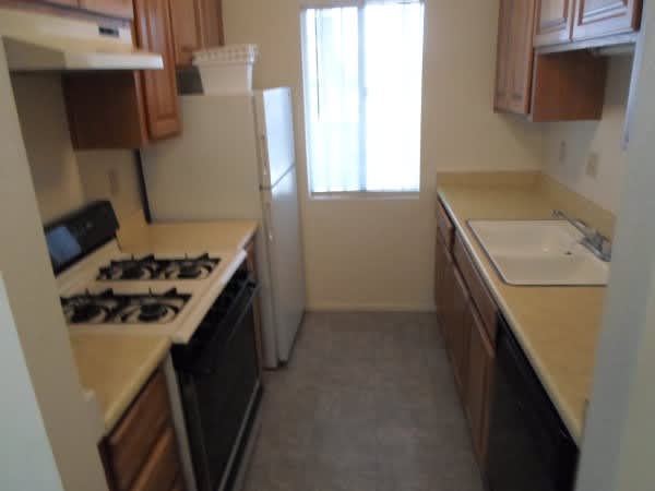808 S Langley Ave Unit 103 – photo 5