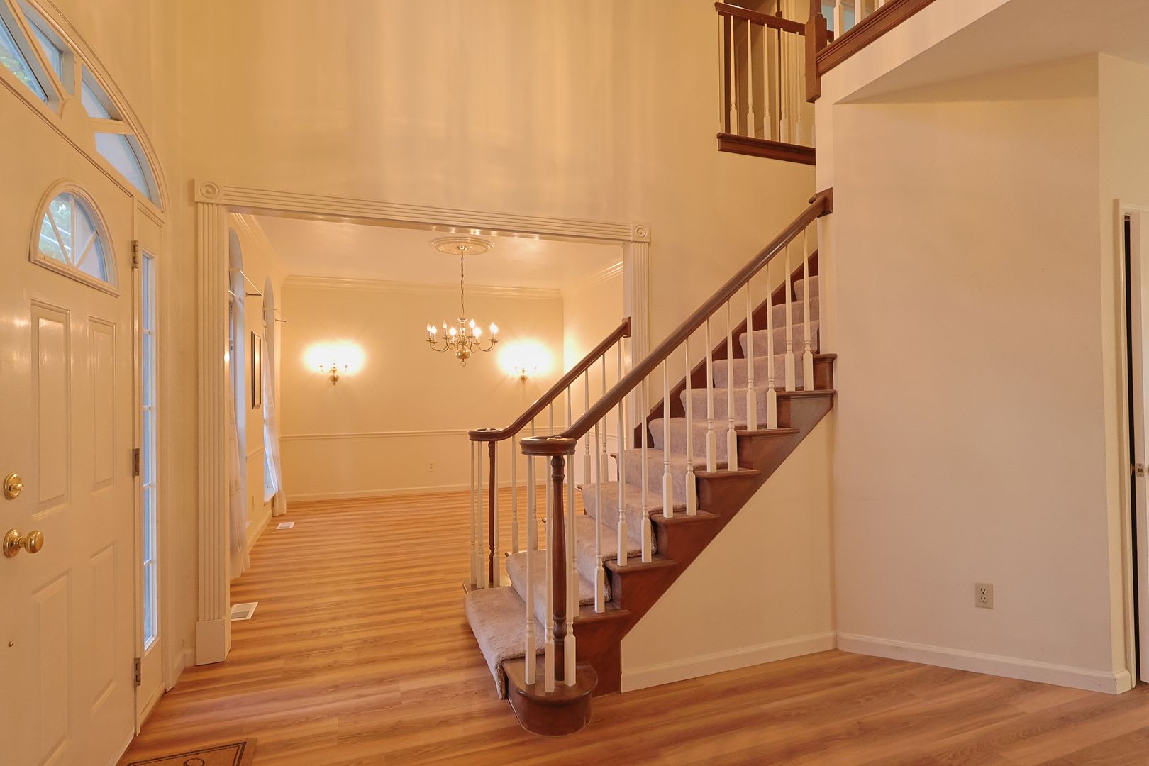 Spacious Parkway South Home with Walk-Out Basement & Large Backyard – photo 5