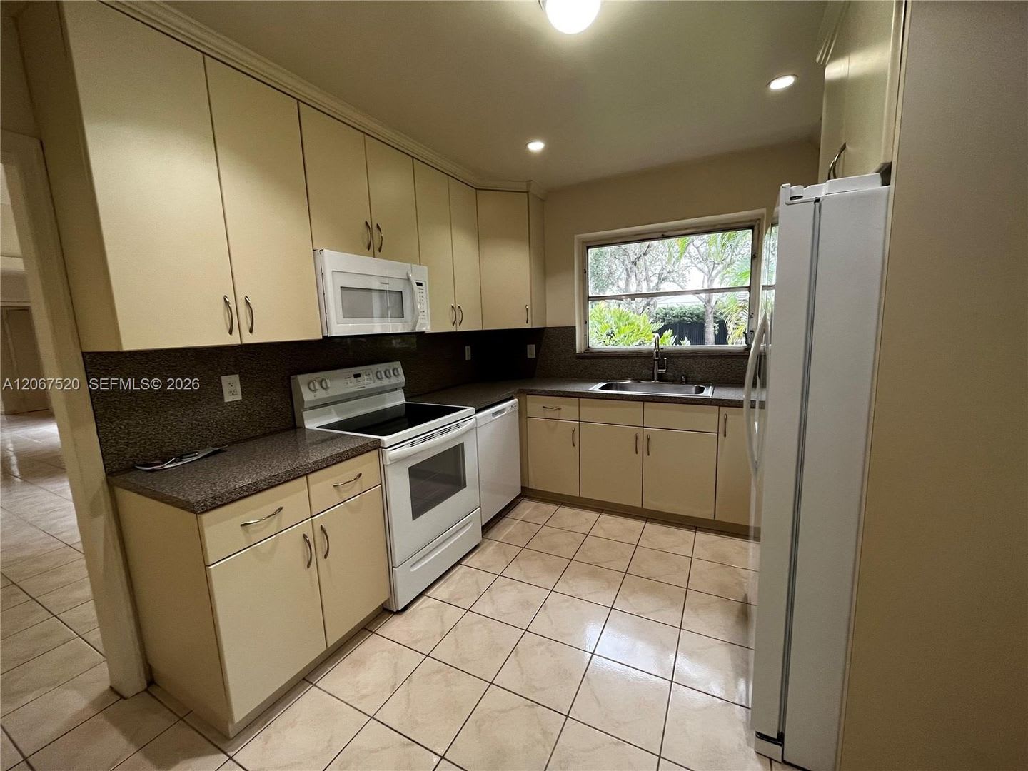 3351 SW 18th Street 3351, Miami, FL 33145 – photo 1