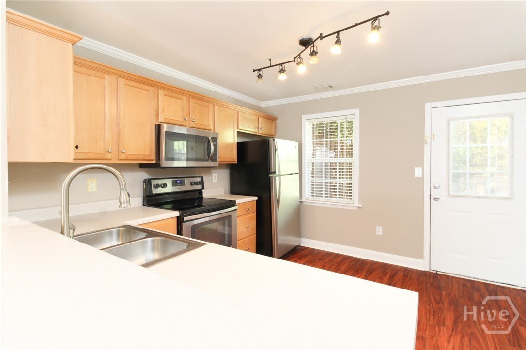 240 Cleveland Road – photo 4