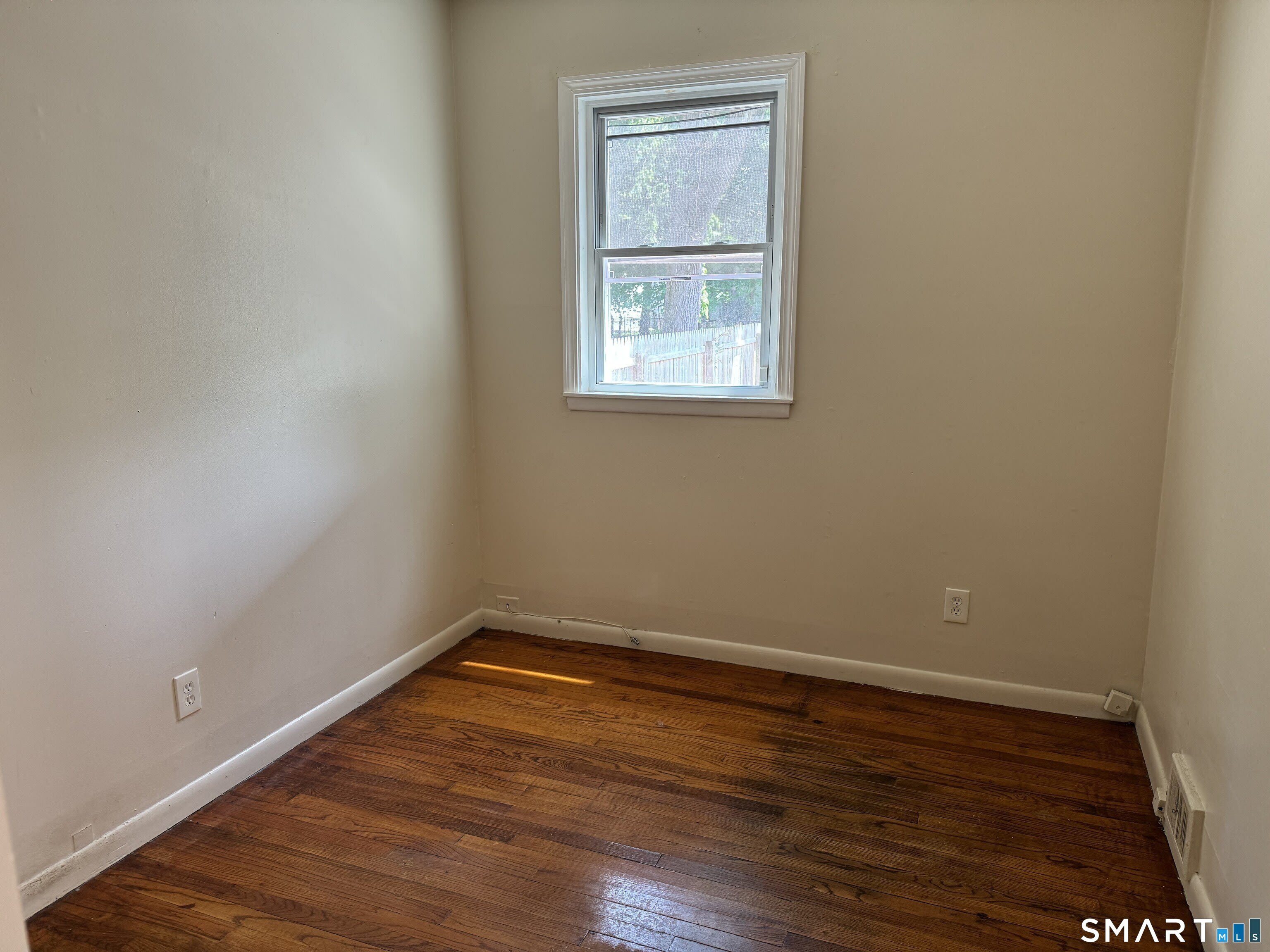 66 Henry Street – photo 4
