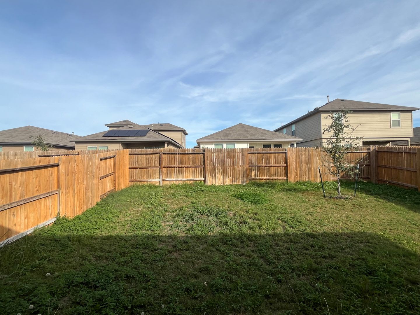 324 Middle Green Loop, Floresville, TX. 78114 – photo 4