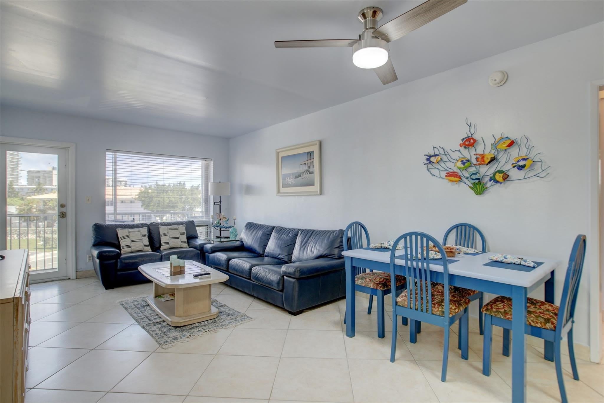 999 N Riverside Drive – photo 4