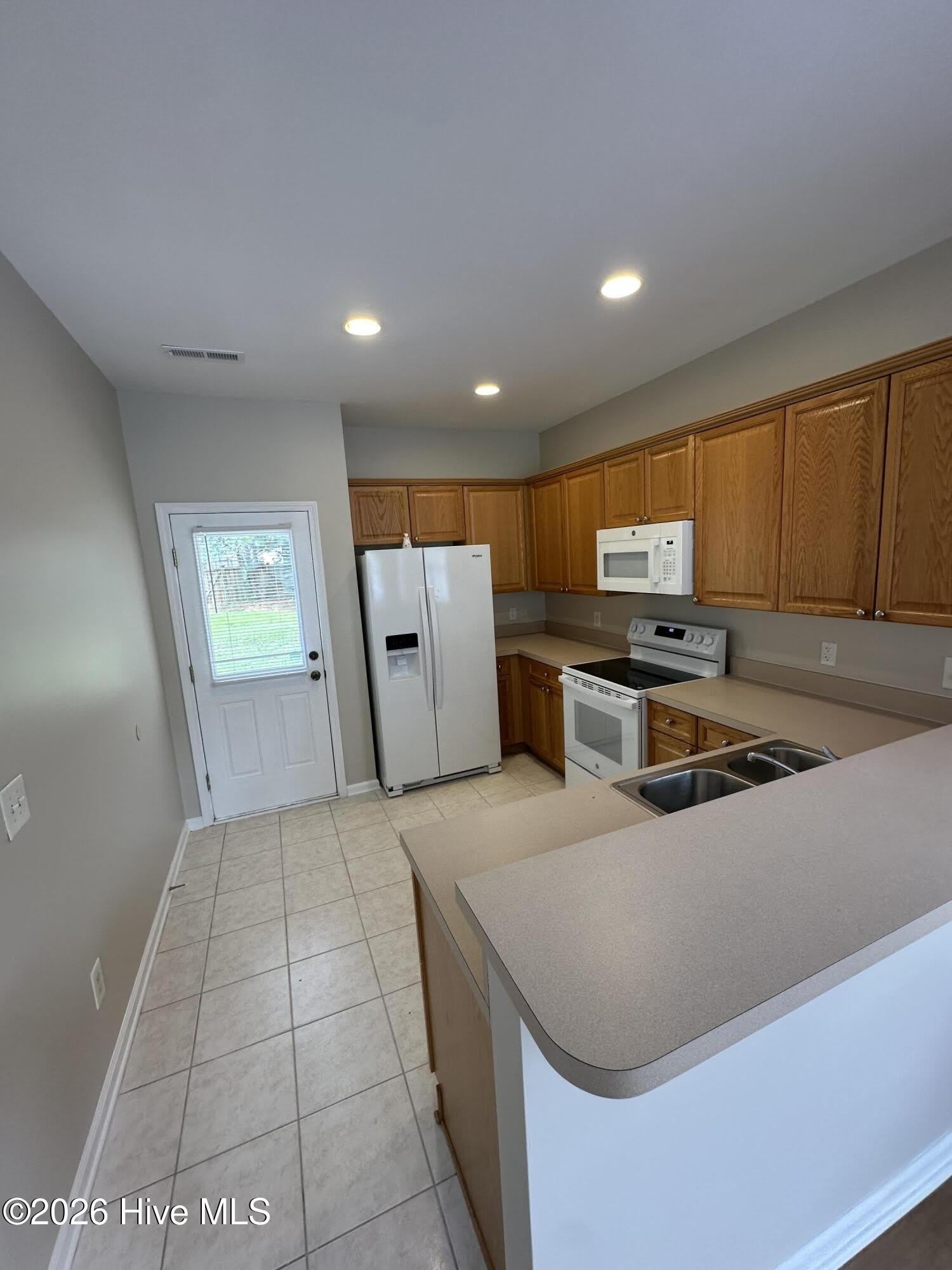 279 Coralstone Court – photo 4