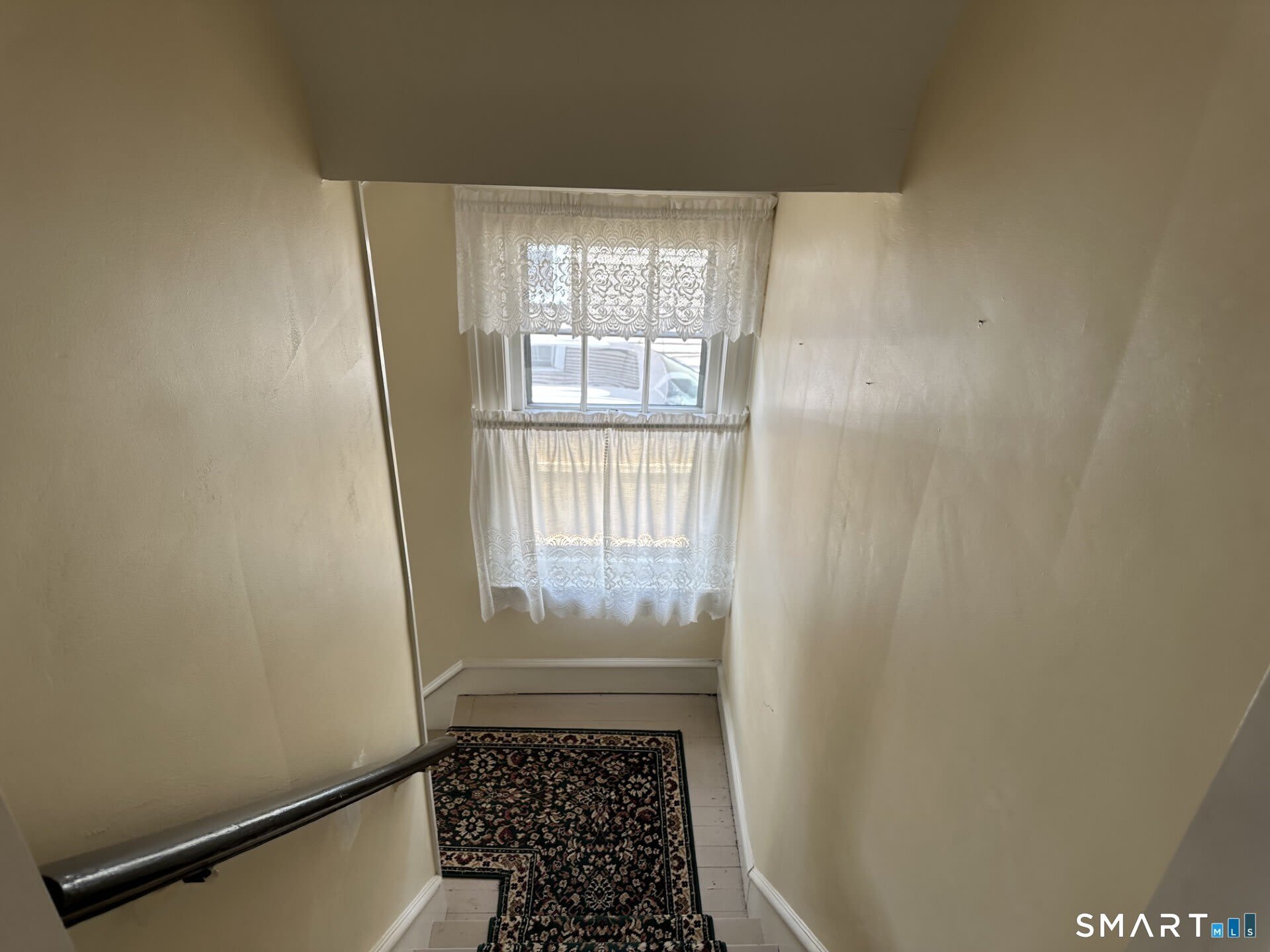 76 Lorenzo Street – photo 3